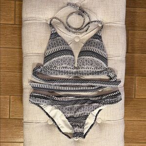 Victoria's Secret Black & White Geo Print Bikini Set M bottom S top